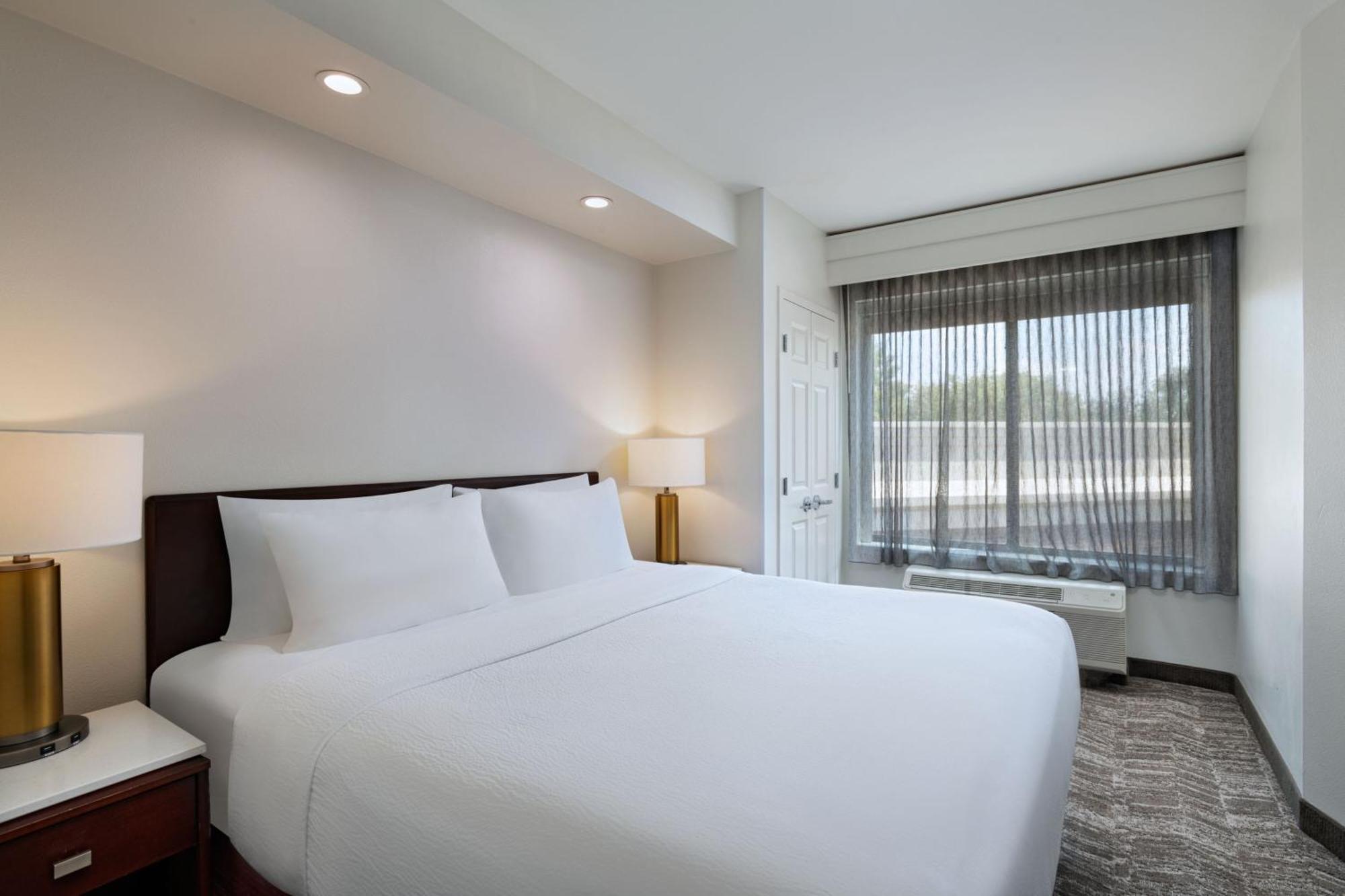 Springhill Suites By Marriott Dallas Dfw Airport East Las Colinas Irving Εξωτερικό φωτογραφία