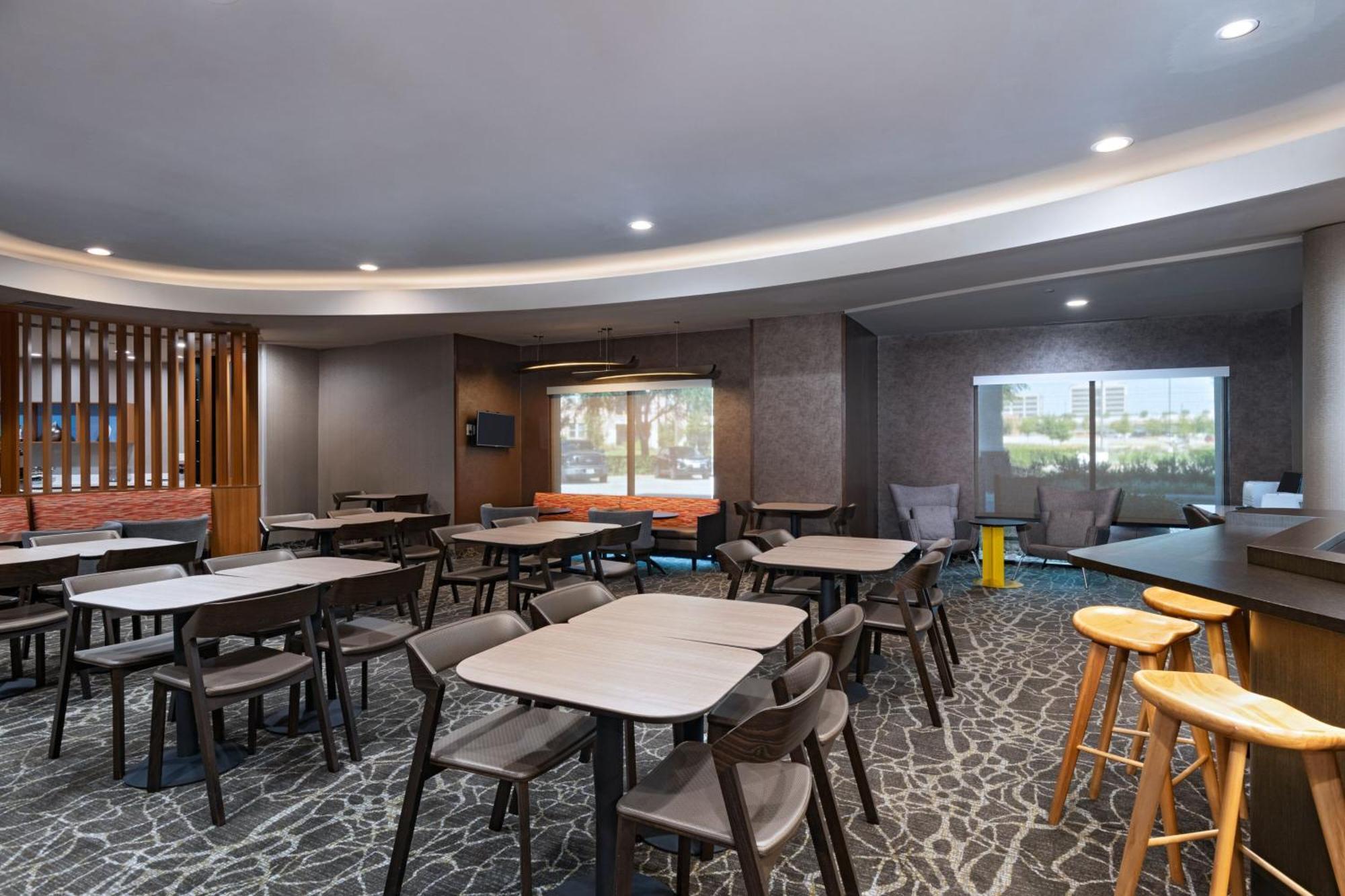 Springhill Suites By Marriott Dallas Dfw Airport East Las Colinas Irving Εξωτερικό φωτογραφία